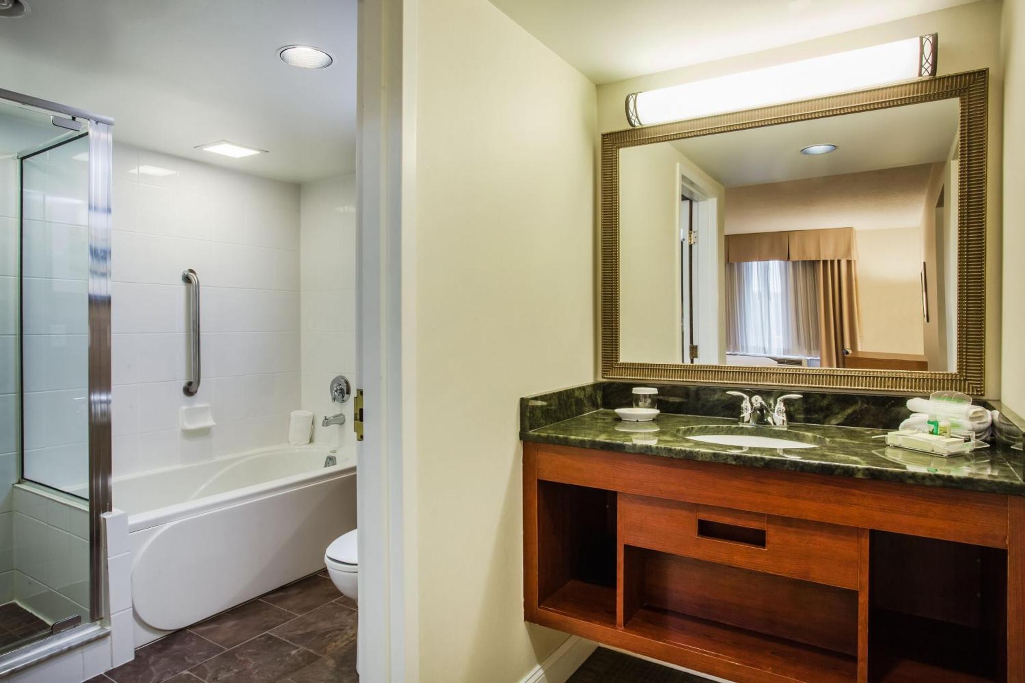 Holiday Inn Saratoga Springs By Ihg Cameră foto